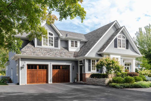 Best Skylight Installation and Repair  in Grinnell, IA